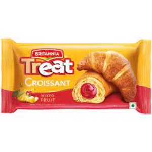 BRITANNIA TREAT MIXED FRUIT CROISSANT CAKE